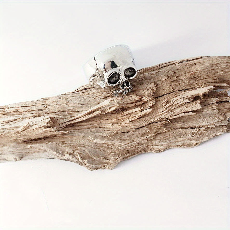 Hot Sale Style New Creative Simple Style Personalized Skull Ghost Head Domineering Men's Ring
