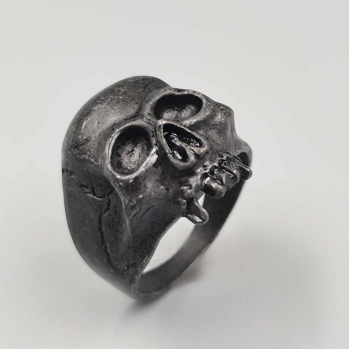 Hot Sale Style New Creative Simple Style Personalized Skull Ghost Head Domineering Men's Ring