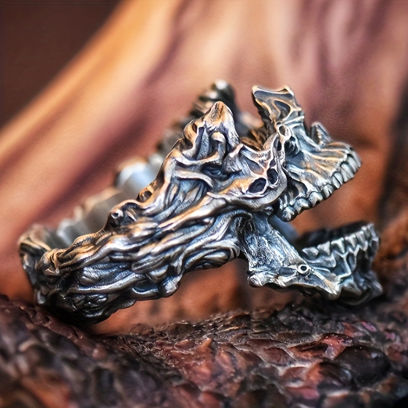 Men's Punk Rock Skull Ring with Wood Grain Design, Engraved Alloy, Fashionable Single Piece