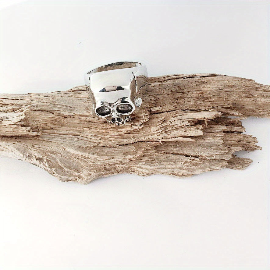 Hot Sale Style New Creative Simple Style Personalized Skull Ghost Head Domineering Men's Ring