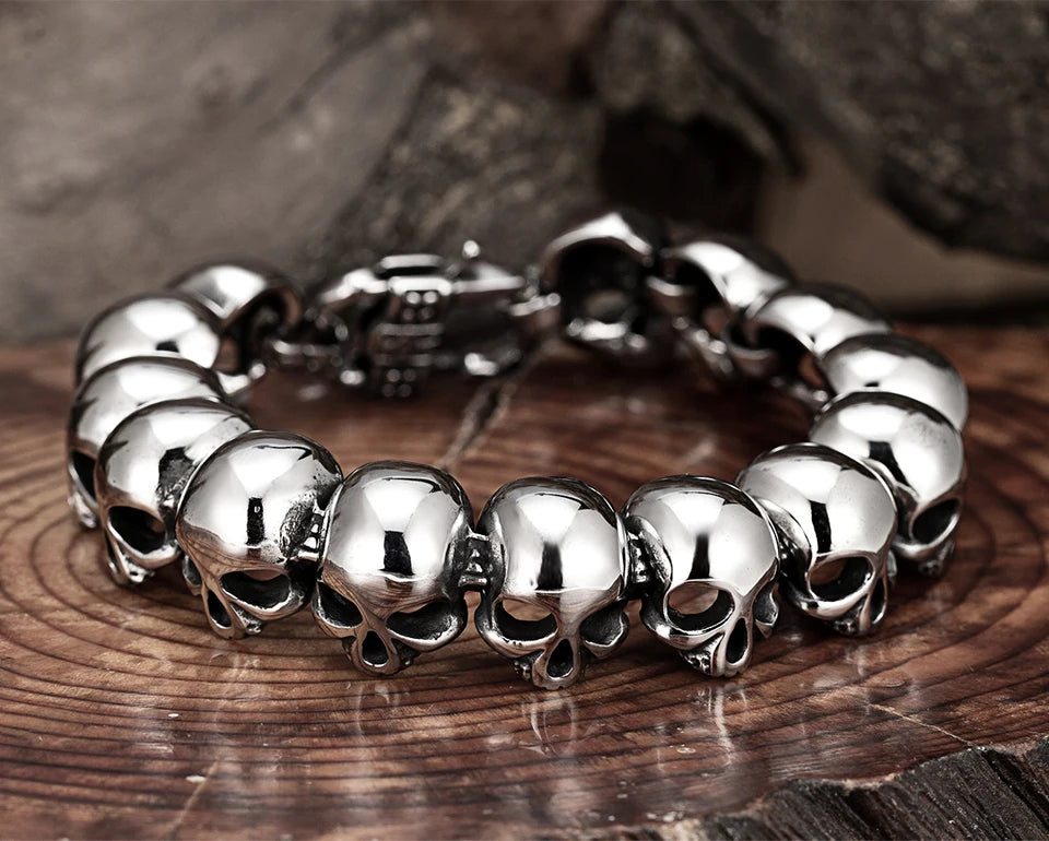 Male Minimalist Skull Bracelet Men And Women's Retro Punk Totem Stainless Steel Bangle Boy Creative glossy ghost head Hand chain