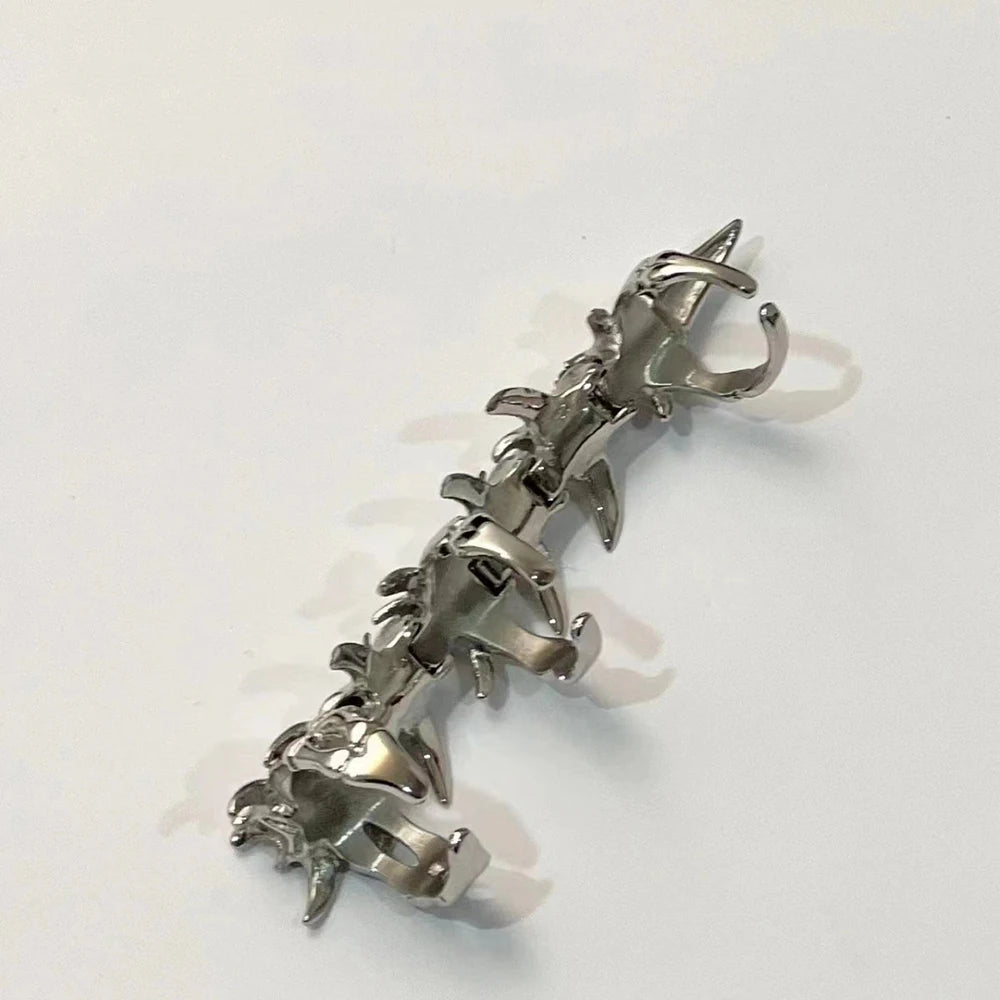 Cyberpunk Spinal Bone Ring Unisex Mechanical Spikes Movable Joint Metal Gothic Sharp Claw Finger Ring Jewelry Accessories Gifts