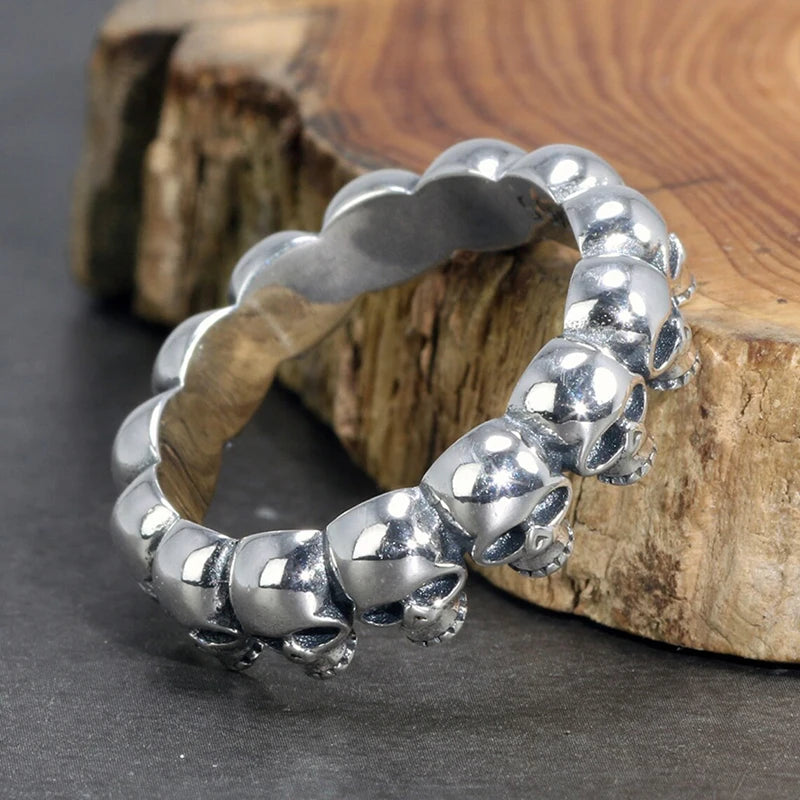Huitan Ancient Personality Skull Rings Men Women Punk Finger Accessories Couple Ring Unique Gift Hip Hop Rock Style Male Jewelry