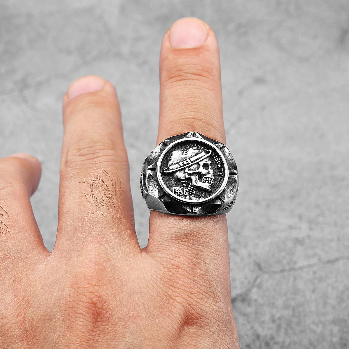 1936 Retro Stylish Skull Men Rings Stainless Steel Women Jewelry Punk Retro New In Rock Fashion Accessories Gift Wholesale