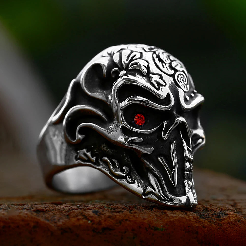 New Vintage 316L Stainless Steel Skull Ring With Red Stone Cool Biker Fashion Skeleton Ring For Men Punk Creative Amulet Jewelry