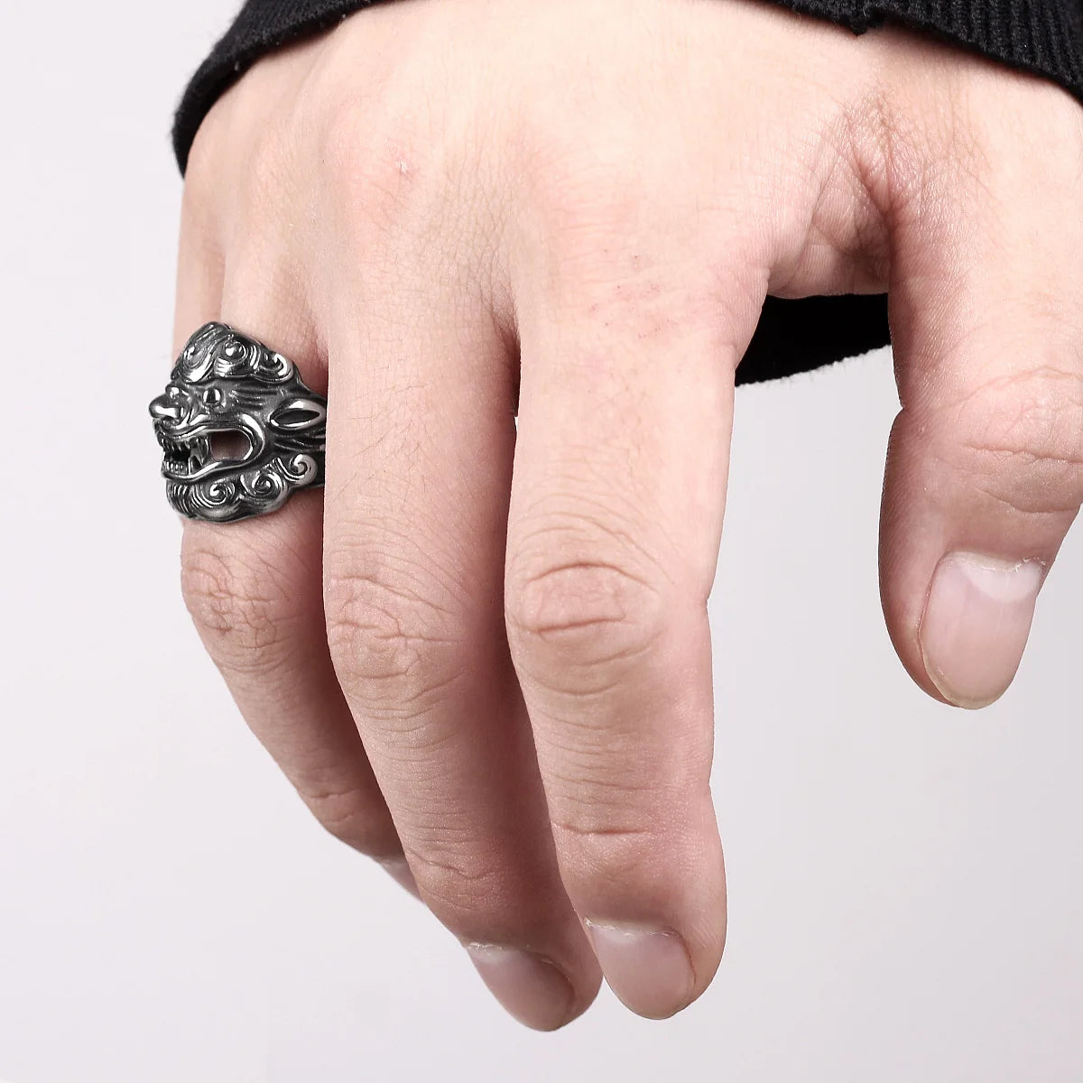 Stainless Steel Men Rings Chinese Style God Beast Kirin Amulet Punk Rock for Male Boyfriend Jewelry Creativity Gift Wholesale