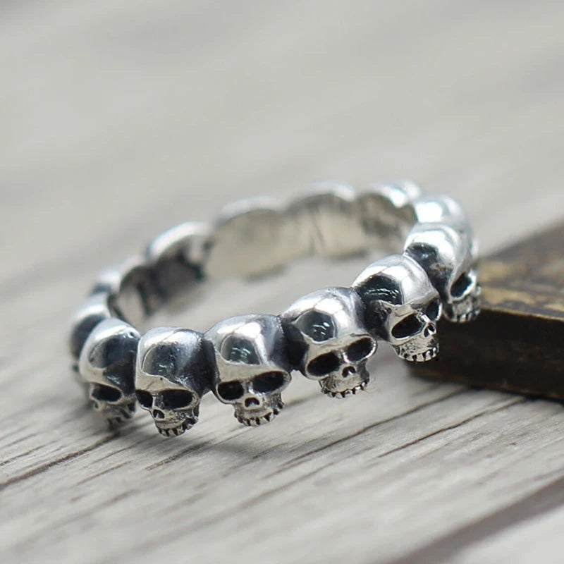 Huitan Ancient Personality Skull Rings Men Women Punk Finger Accessories Couple Ring Unique Gift Hip Hop Rock Style Male Jewelry