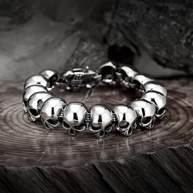 Male Minimalist Skull Bracelet Men And Women's Retro Punk Totem Stainless Steel Bangle Boy Creative glossy ghost head Hand chain