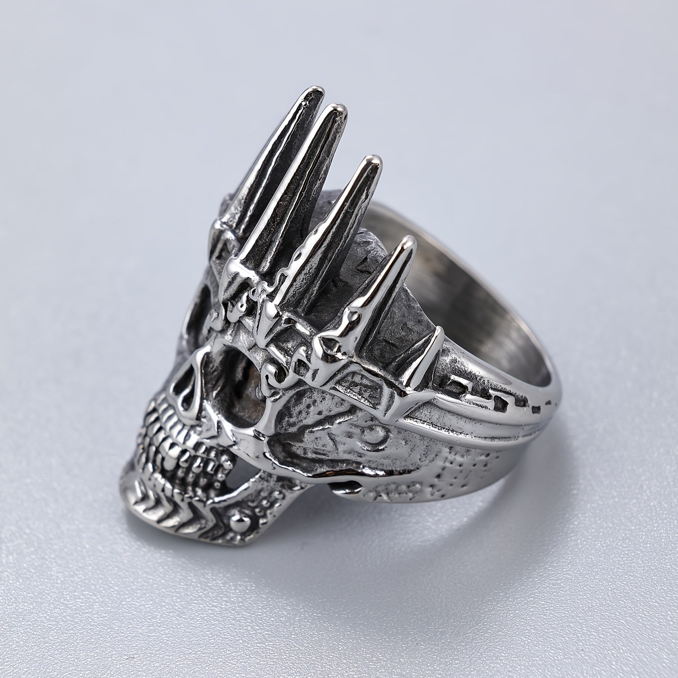 1pc Of Classic European And American Style Ring, Stainless Steel Men'S Ring With Crown And Skull, Domineering And Personality Must-have Ring For Trendy Men The First Choice For Holiday Gifts.