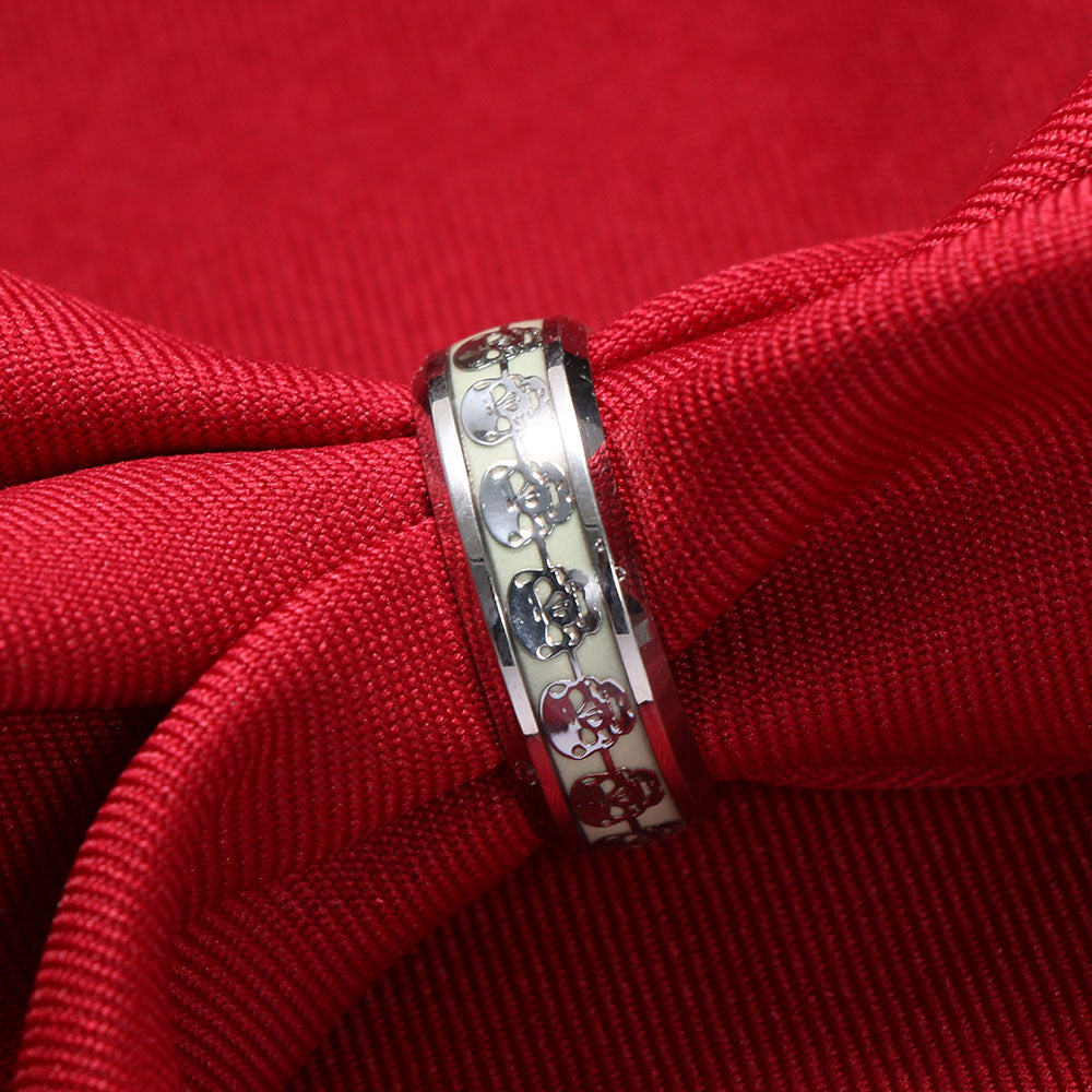 1 Pcs Luminous Skull Rings for Men Gold Silver Glow In The Dark Rings Stainless Steel Women Rings Jewelry