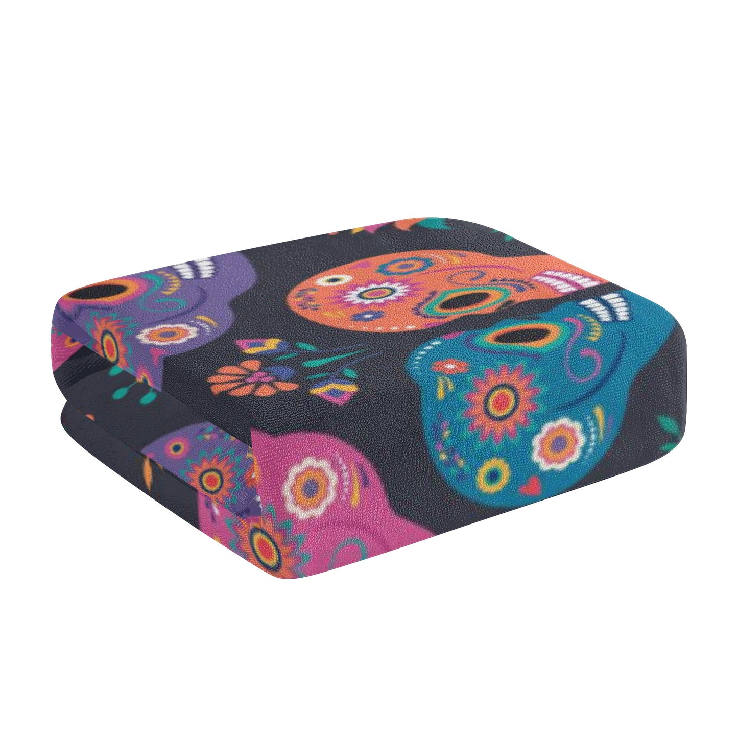 Sugar skull couple Bath Towel