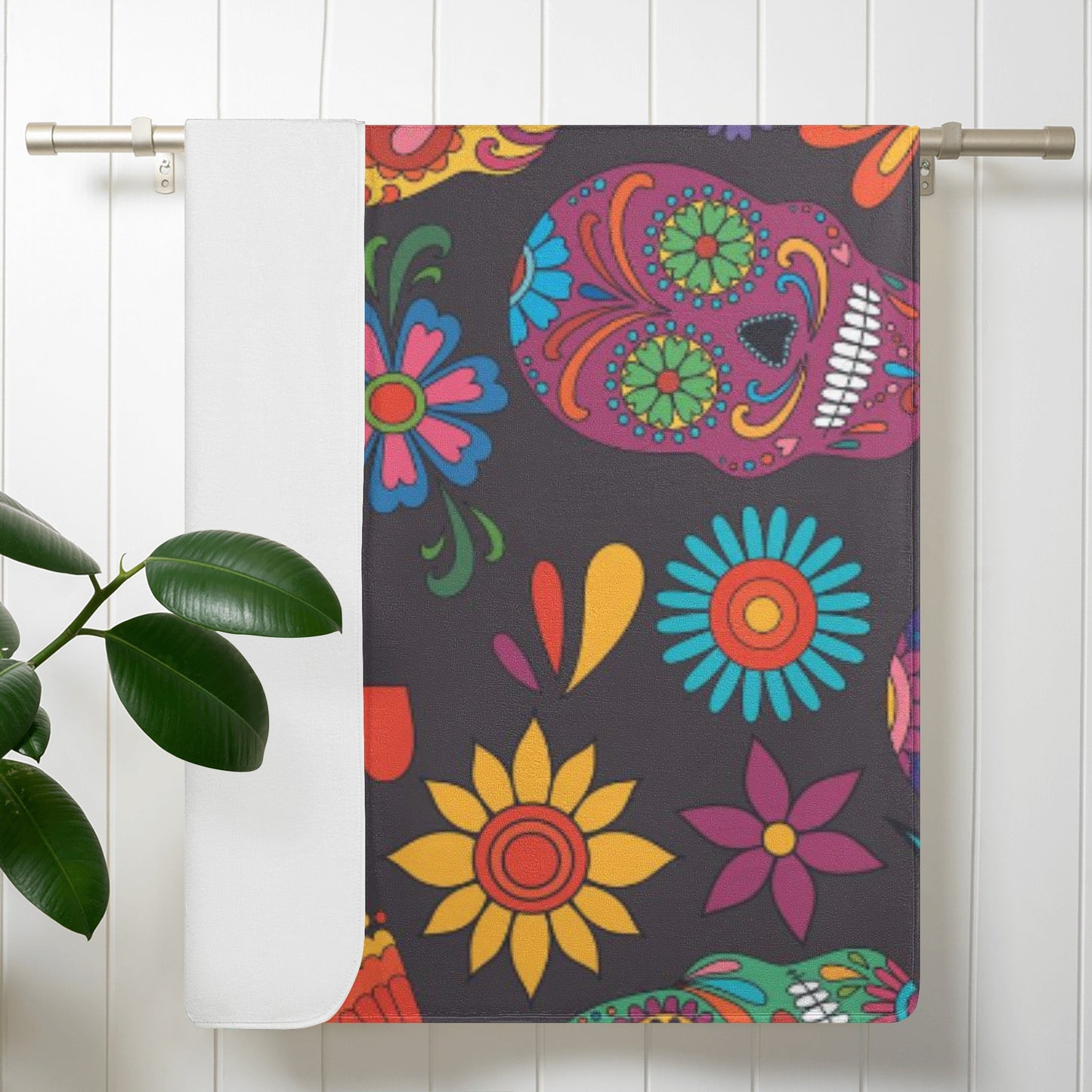 Floral day of the dead pattern Bath Towel