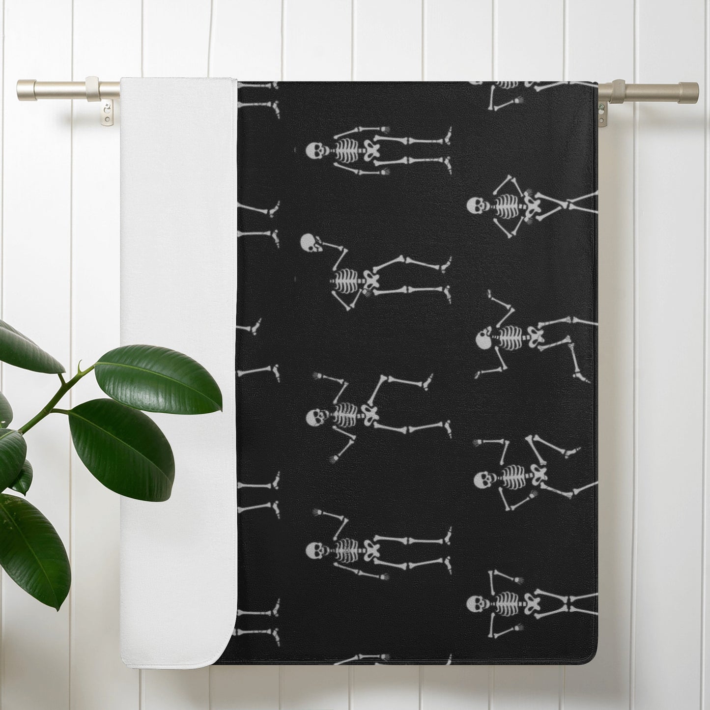 Candy sugar skull Bath Towel