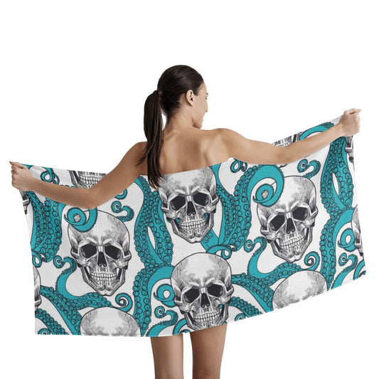 Skull gothic Halloween pattern Bath Towel