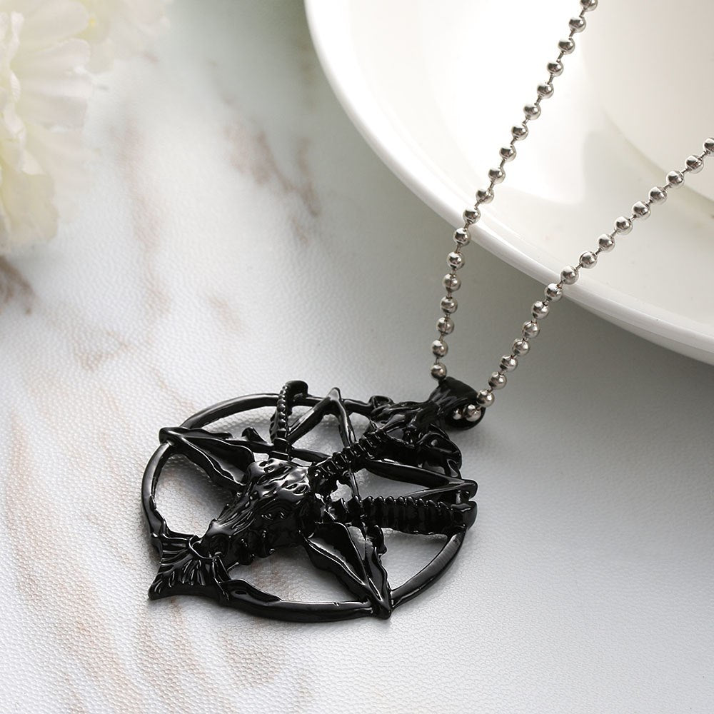 1Pcs Fashion Retro Pentagram Pan God Skull Goat Head Pendant Necklace Luck Satanism Occult Metal Vintage Silver Star Necklace
