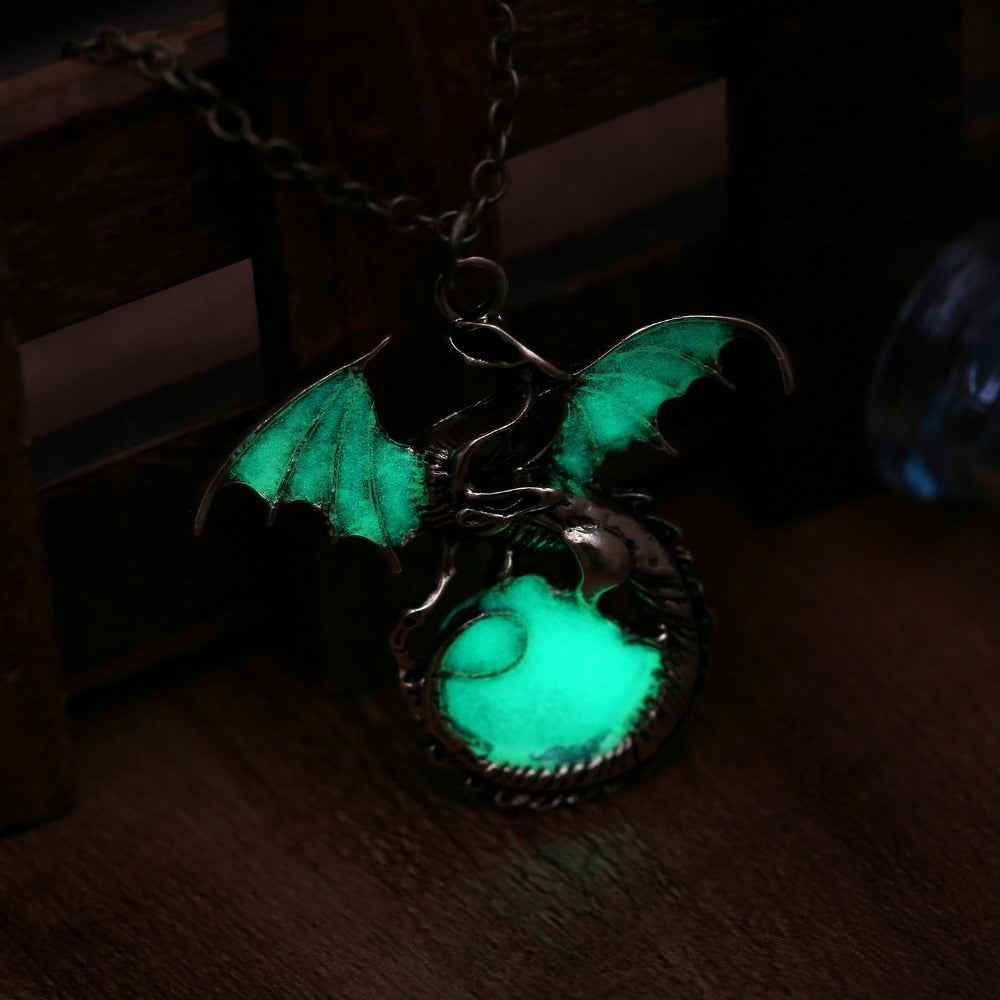 Retro Dragon Glow in the Dark necklace Silver Chain