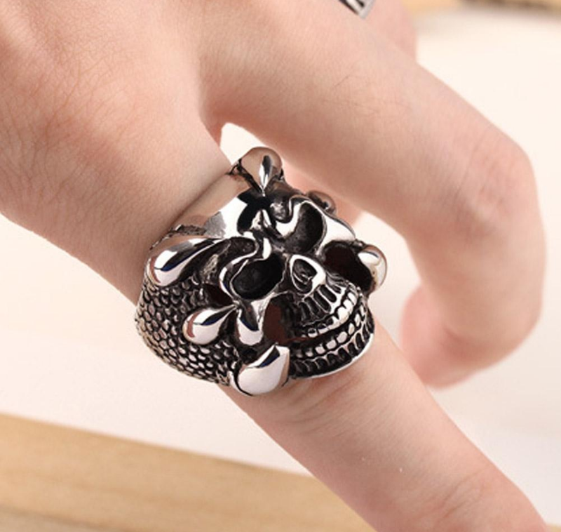 New Punk Rock Mens Rings Vintage Gothic Jewelry Antique Silver Dragon Claw Ring Men Skull Rings US Size 8-10