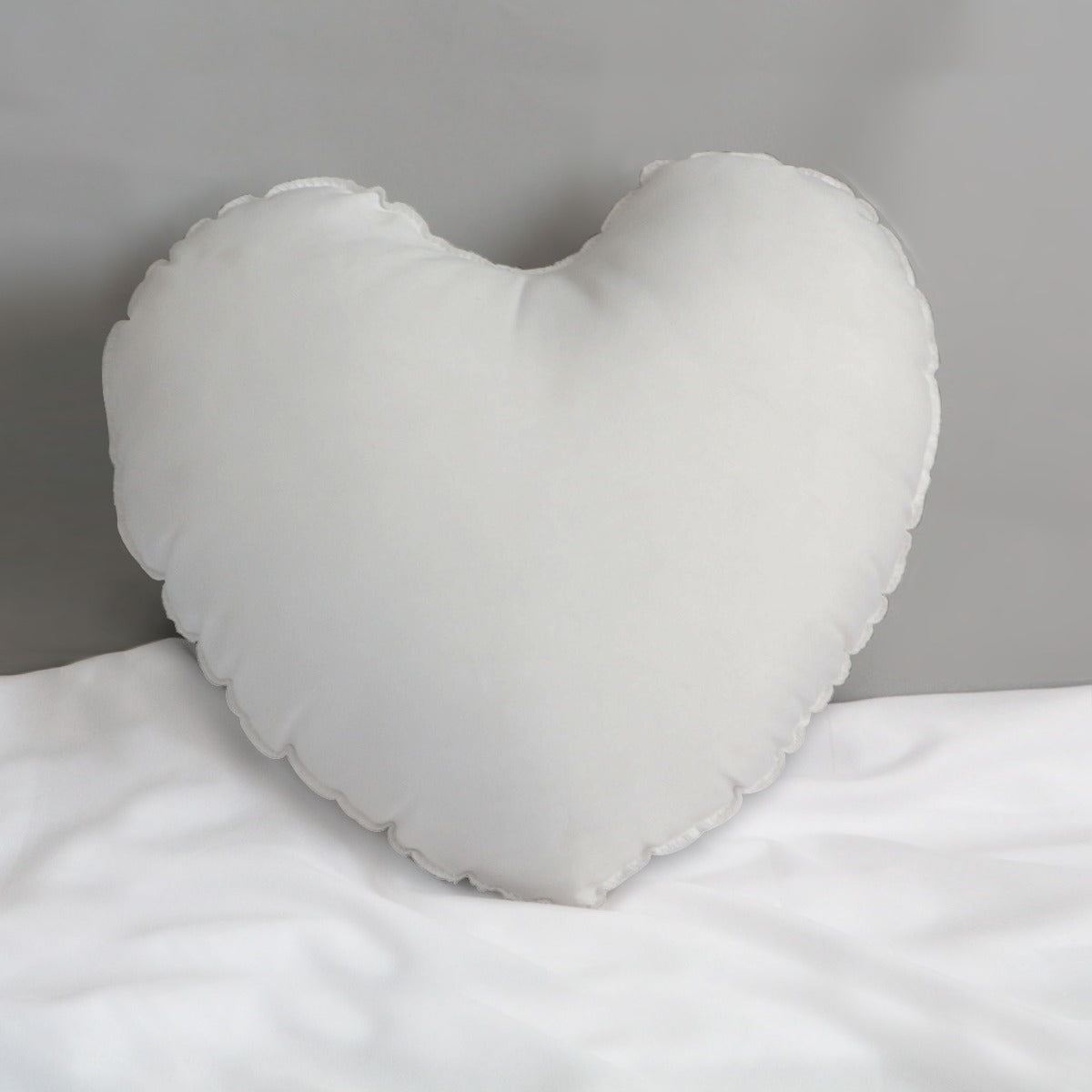 Custom Print on demand pod Heart-shaped pillow