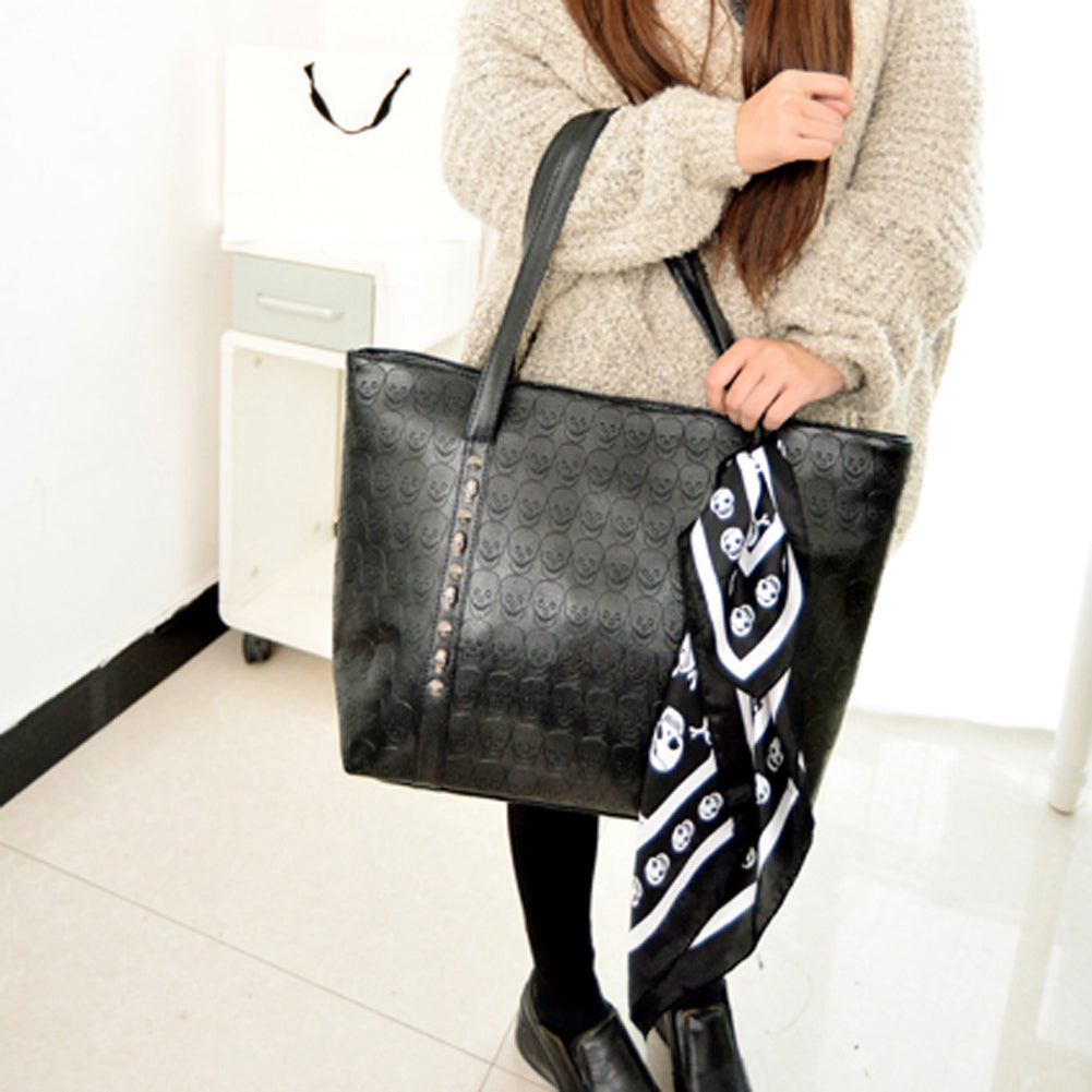 Hot PU Leather Women Skull Bag Female Solid Punk Shoulder Bag Fashion Soft Women Handbags Black Large Ladies Tote Bag