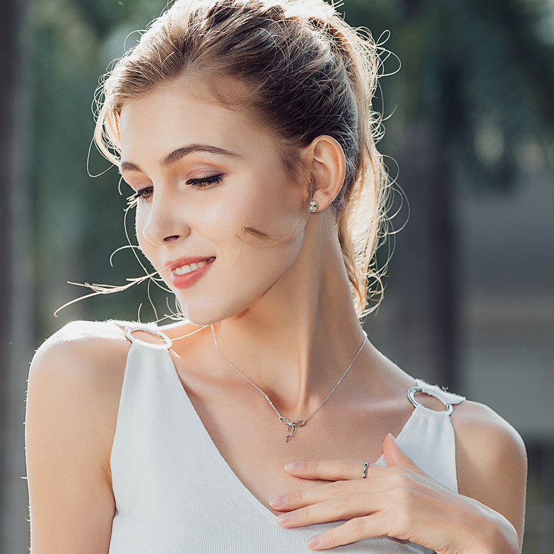 Genuine 925 Sterling Silver Skull Skeleton Stud Earrings for Women Black Clear CZ Sterling Silver Jewelry Brincos SCE064