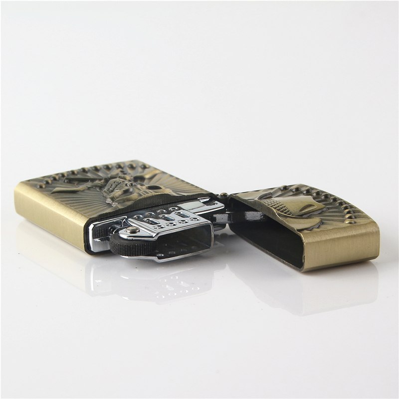 Cigarette Accessories Simple fashion Butane gas metal lighter