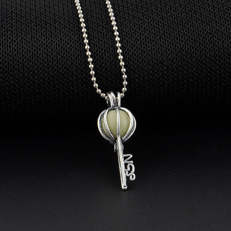 Creative hollow vintage Luminous key locket necklace glow in the dark necklace pendant glowing heart light up jewelry