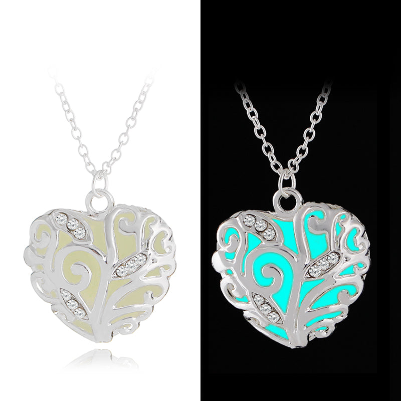Glow in the Dark necklace woman Luminous Magical Fairy crystal necklace Pendant Fluorescent Jewelry Girl Blue green purper Light