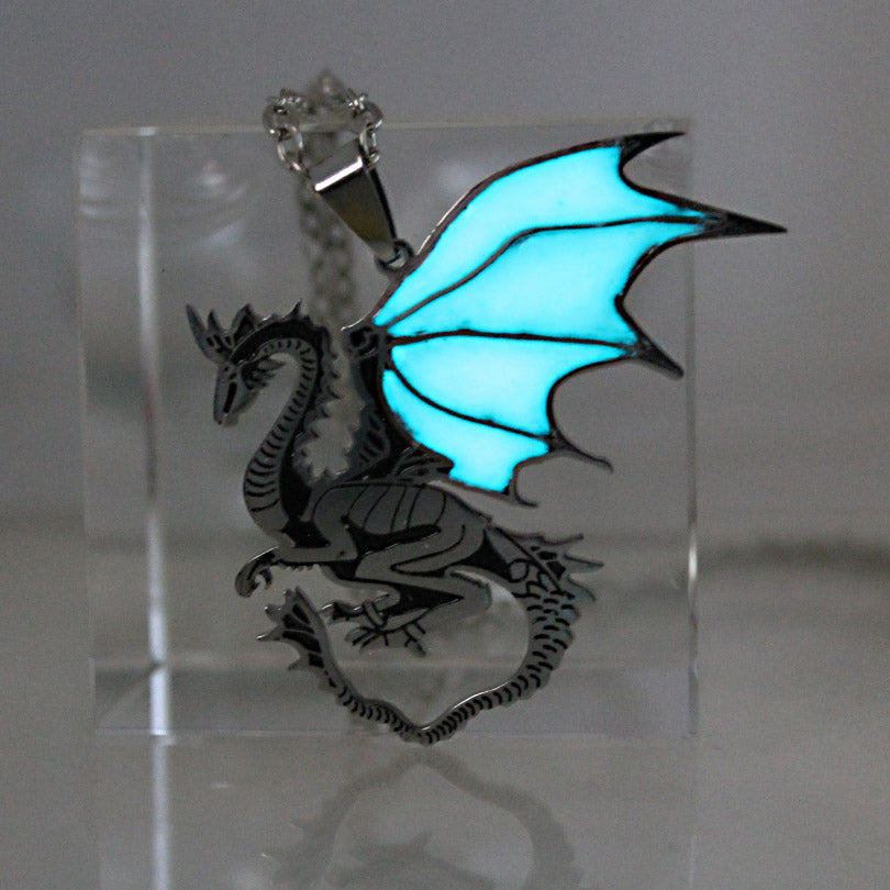 Glowing Steel Dragon Necklace GLOW in the DARK Game of Thrones Dragon Pendants & Necklaces women girls boys gift Sweater chain