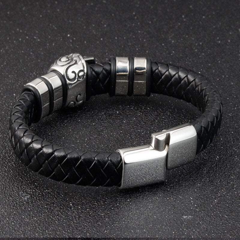 Gothic Smile Skull Leather Bracelet Men Vintage Bangles Stainless Steel