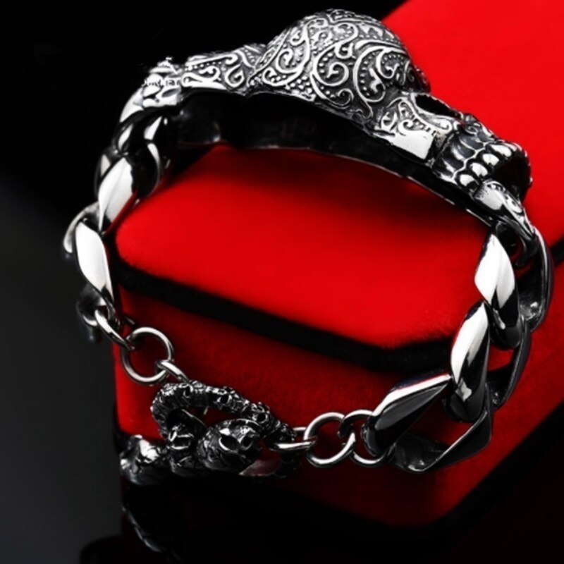Vintage Gothic Personality Punk Fashion Trend Men Punk Skull Bracelet & Bangle Jewelry