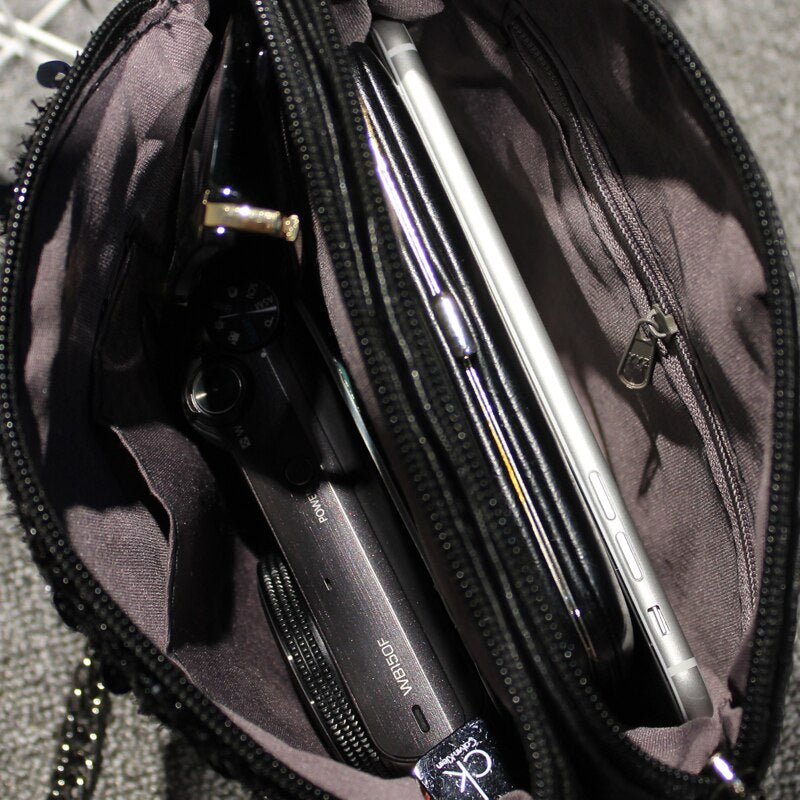 2019 New Designer Women Tassel Skull Chain Bag