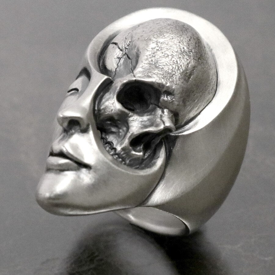 Unique Design Human Duality Hide Yin and Yang Skull Rings