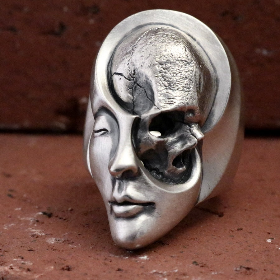 Unique Design Human Duality Hide Yin and Yang Skull Rings