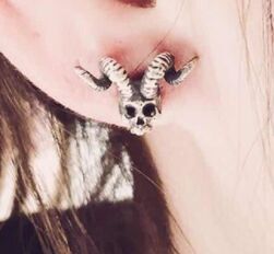 Steampunk Gemsbok Mount Horns Skeleton Goat Head Demon