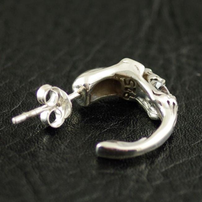 925 Sterling Silver, new, punk, skull, Thai silver earrings 1 Pair