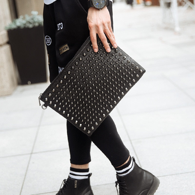 Skeleton rivet skull Unisex Fashion Women Clutch Bag Pu Leather Crossbody Bag Punk Style Shoulder Bag Unisex and Women Rivet Handbag Purse