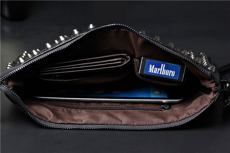 Skeleton rivet skull Unisex Fashion Women Clutch Bag Pu Leather Crossbody Bag Punk Style Shoulder Bag Unisex and Women Rivet Handbag Purse