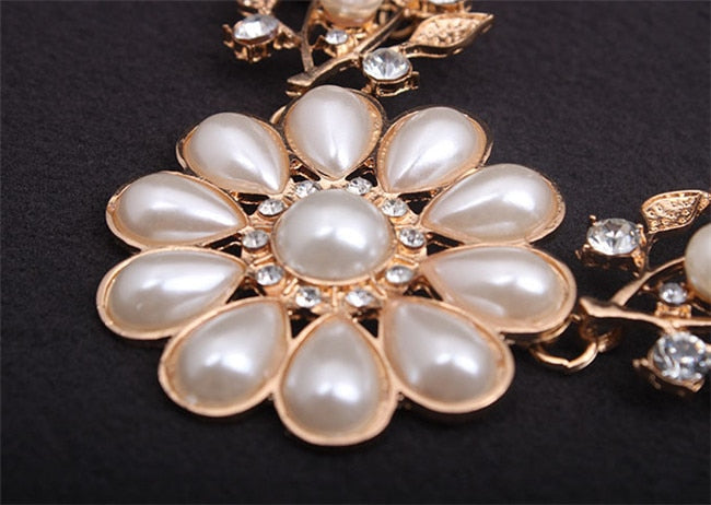 luxury Simulated pearl chain rhinestone crystal flower choker necklace bead work jewelry for women 39 cm