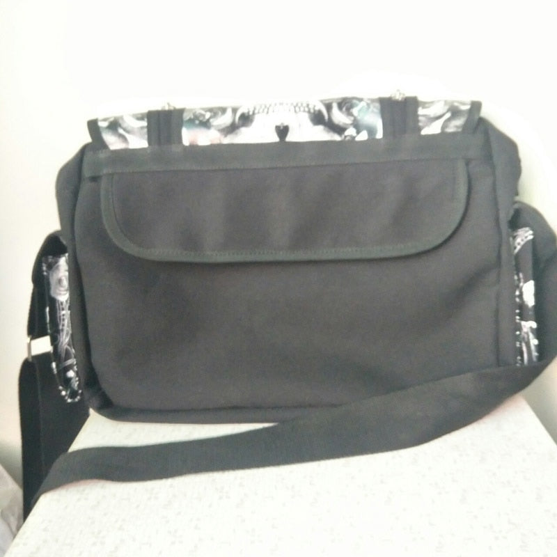 Skulls Roses Black & White Illuminati Gothic Waterproof Shoulder Cross Messenger School Work Bag