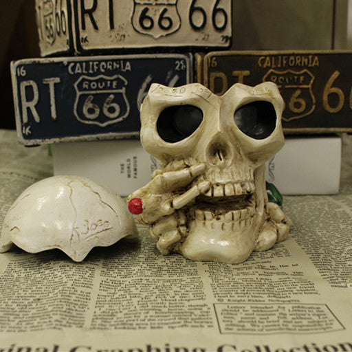 Retro Car Ashtrays Creative luck Skull Cigarettes Ash Trays Ashtray Home Car Decoration Home Furnishing decoration