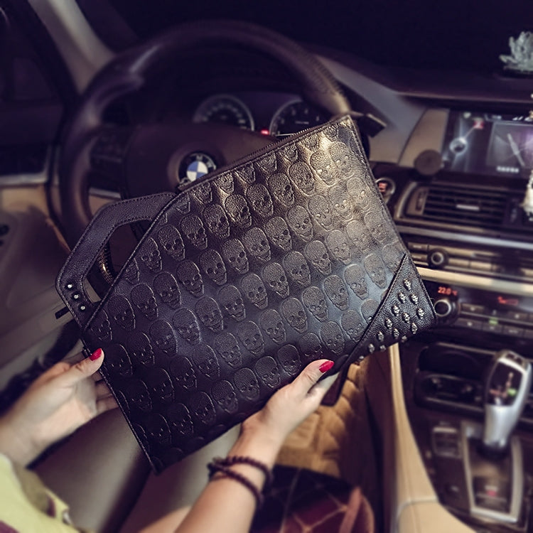 New Fashion Rivets Handbag Men's Skull Clutch Envelope Bag Casual Purse Handbag for Male Shoulder Bag