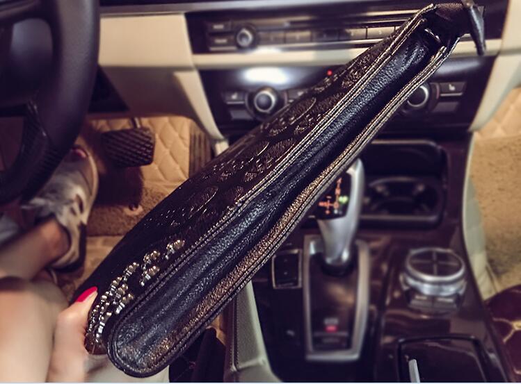 New Fashion Rivets Handbag Men's Skull Clutch Envelope Bag Casual Purse Handbag for Male Shoulder Bag