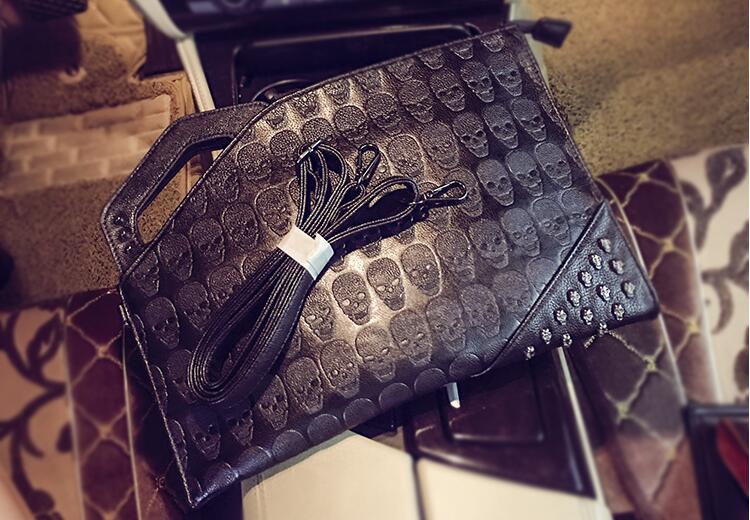 New Fashion Rivets Handbag Men's Skull Clutch Envelope Bag Casual Purse Handbag for Male Shoulder Bag