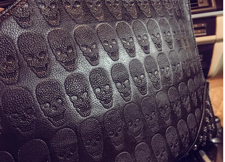 New Fashion Rivets Handbag Men's Skull Clutch Envelope Bag Casual Purse Handbag for Male Shoulder Bag