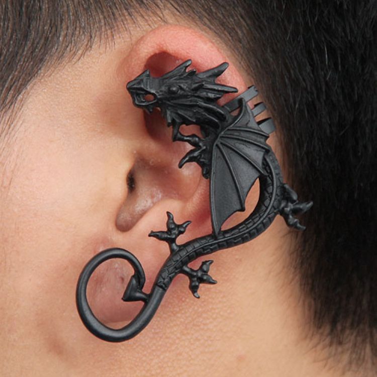 Punk Temptation Metal Dragon Bite Ear Wrap Cuff Earrings for Women Men Clip Earings No Pierced 1pc
