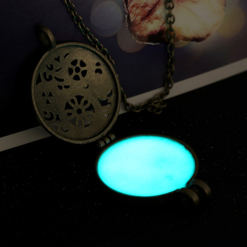 Locket Hollow Pendant Gifts Necklaces Glow In Dark Vintage Necklace Women Glowing Jewelry necklaces & pendants