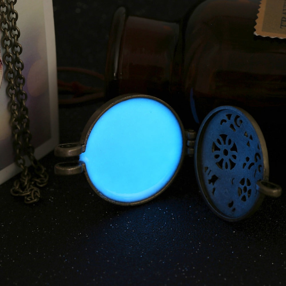 Locket Hollow Pendant Gifts Necklaces Glow In Dark Vintage Necklace Women Glowing Jewelry necklaces & pendants