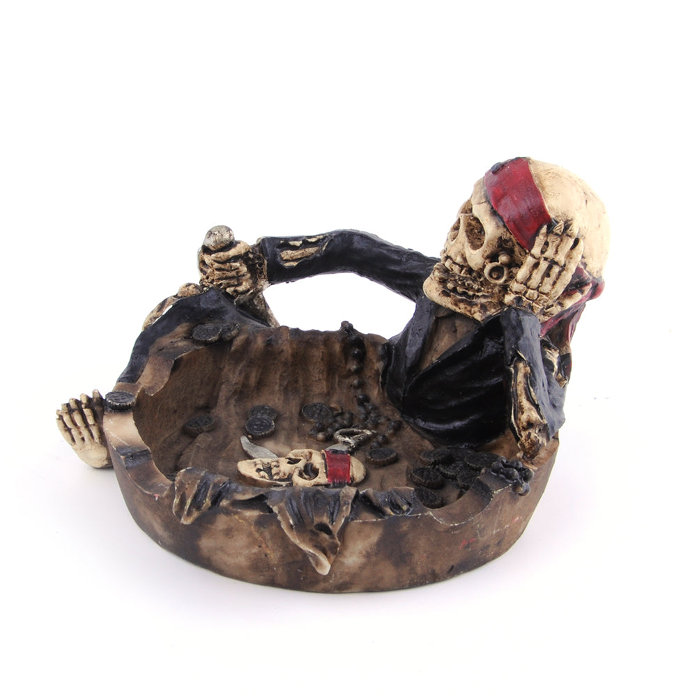 Resin Ashtray Lovely Cartoon Pirate Captain Skeleton Home Office Funny Gift Creative Personality Trend Ashtray