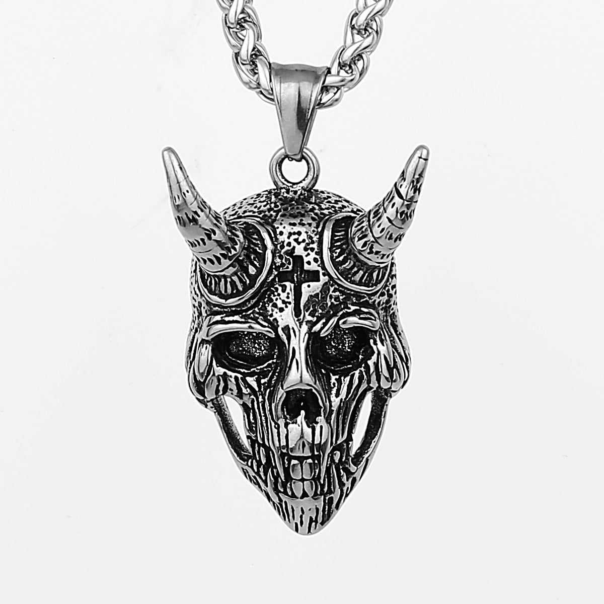 Retro Skull Demon Goat Head Pendant Men's Domineering Fashion Titanium Steel Stainless Steel Pendant Necklace Gift Jewelry
