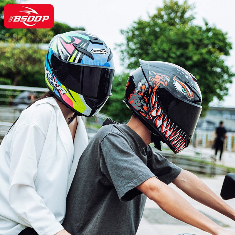 Predator Helmet Motorcycle Helmet Venom tooth Offroad Helmet Murray Motorcycle Big Tail Full skull motorcycle helmet